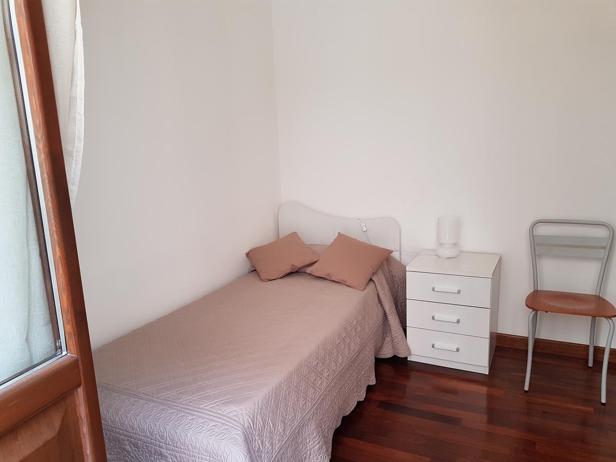 Bed & Parking Apartment Palermo Exterior photo