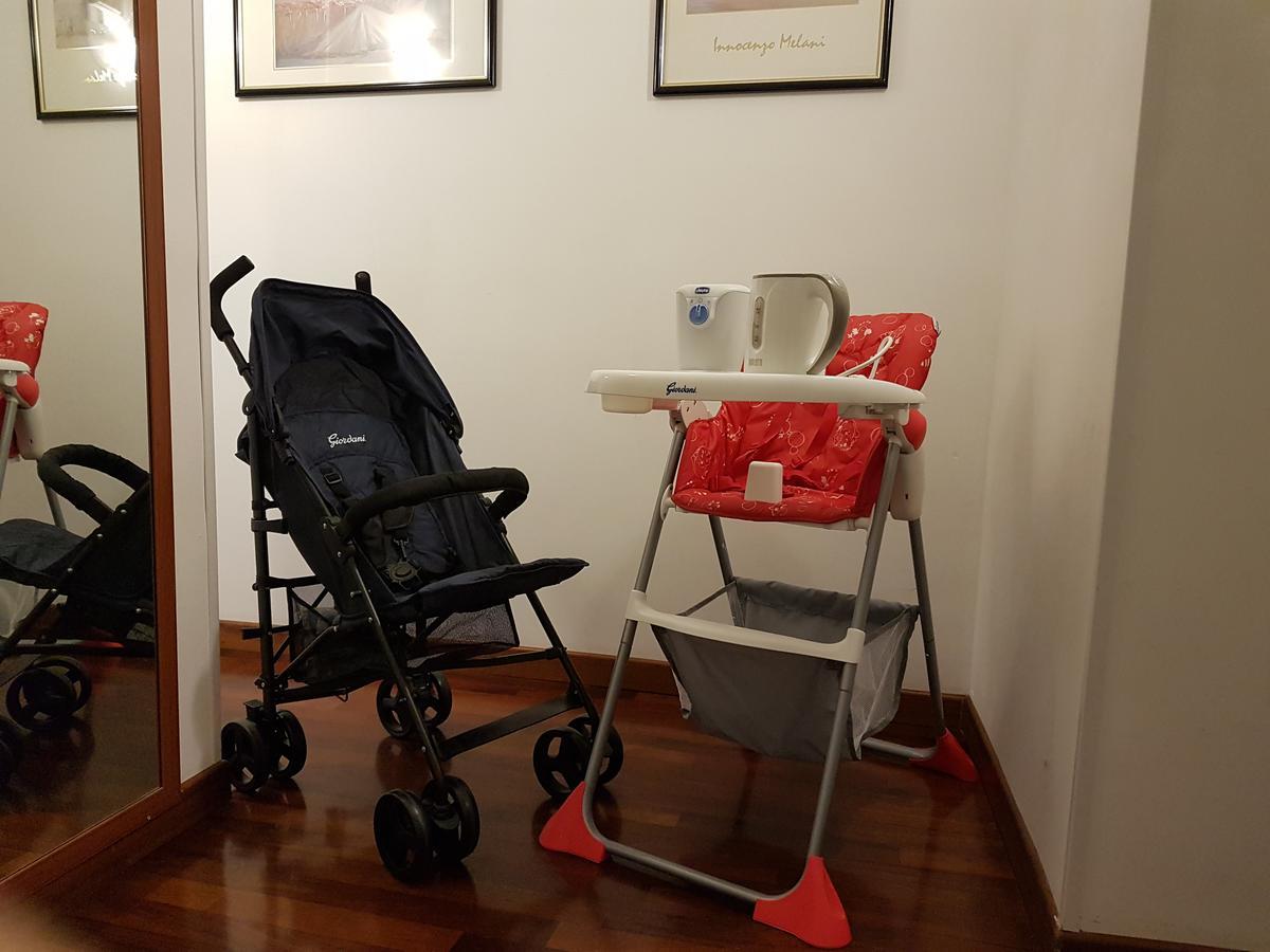 Bed & Parking Apartment Palermo Exterior photo