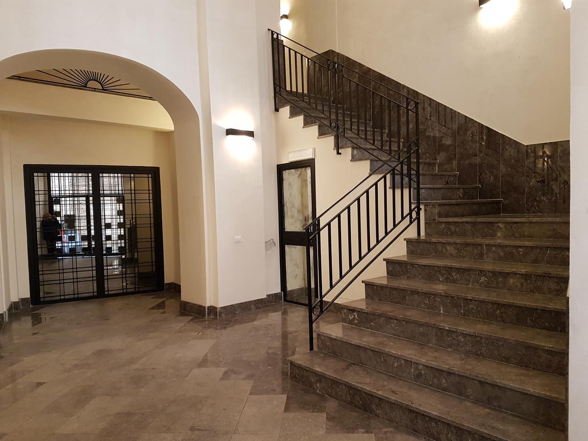 Bed & Parking Apartment Palermo Exterior photo