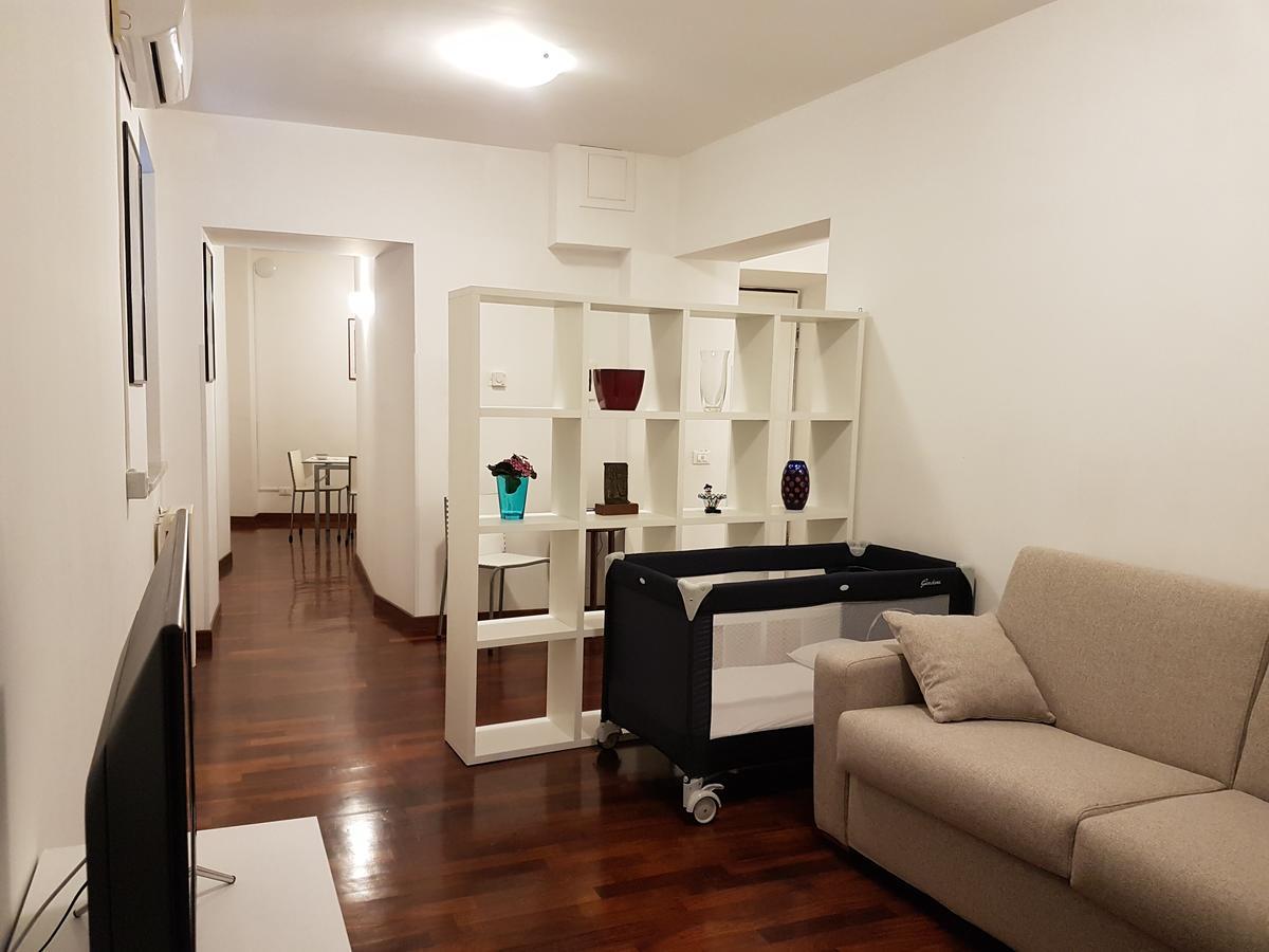 Bed & Parking Apartment Palermo Exterior photo