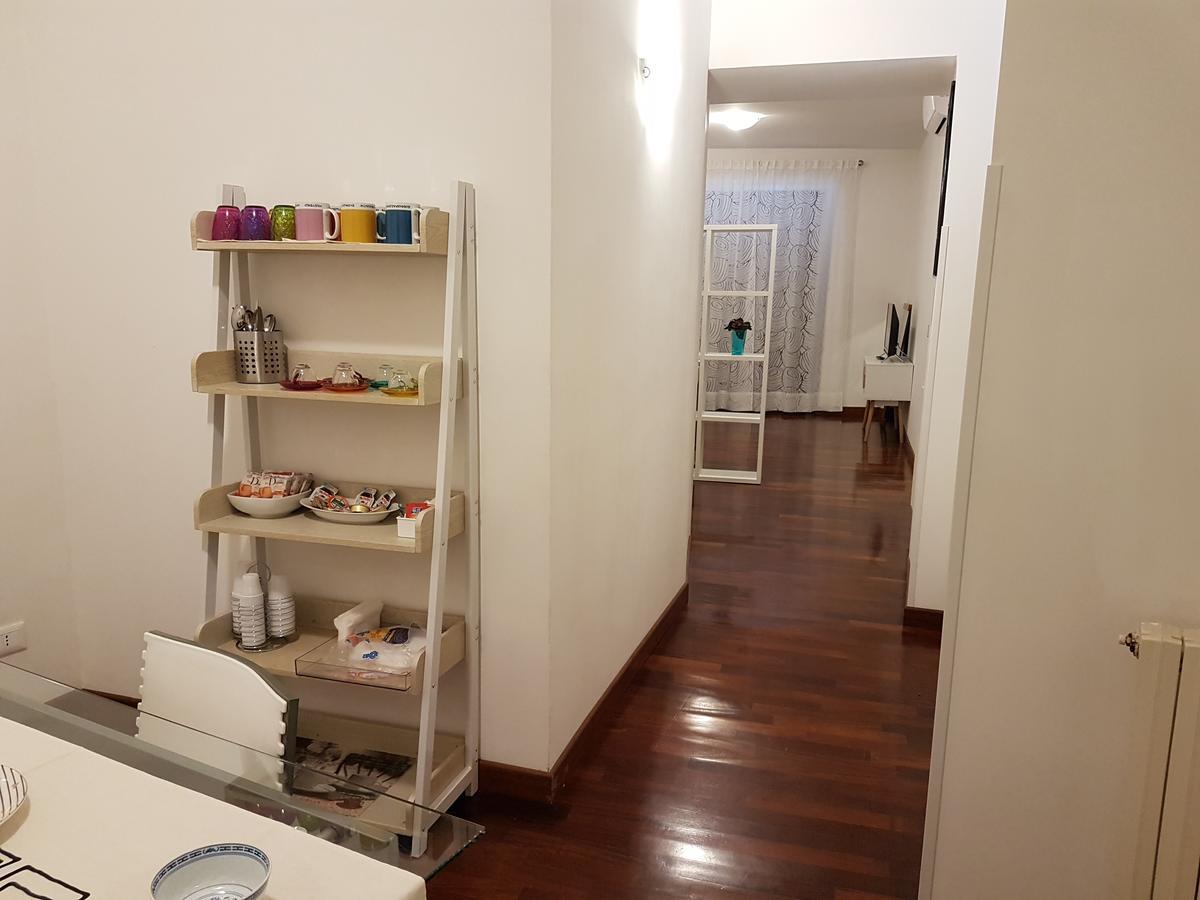 Bed & Parking Apartment Palermo Exterior photo