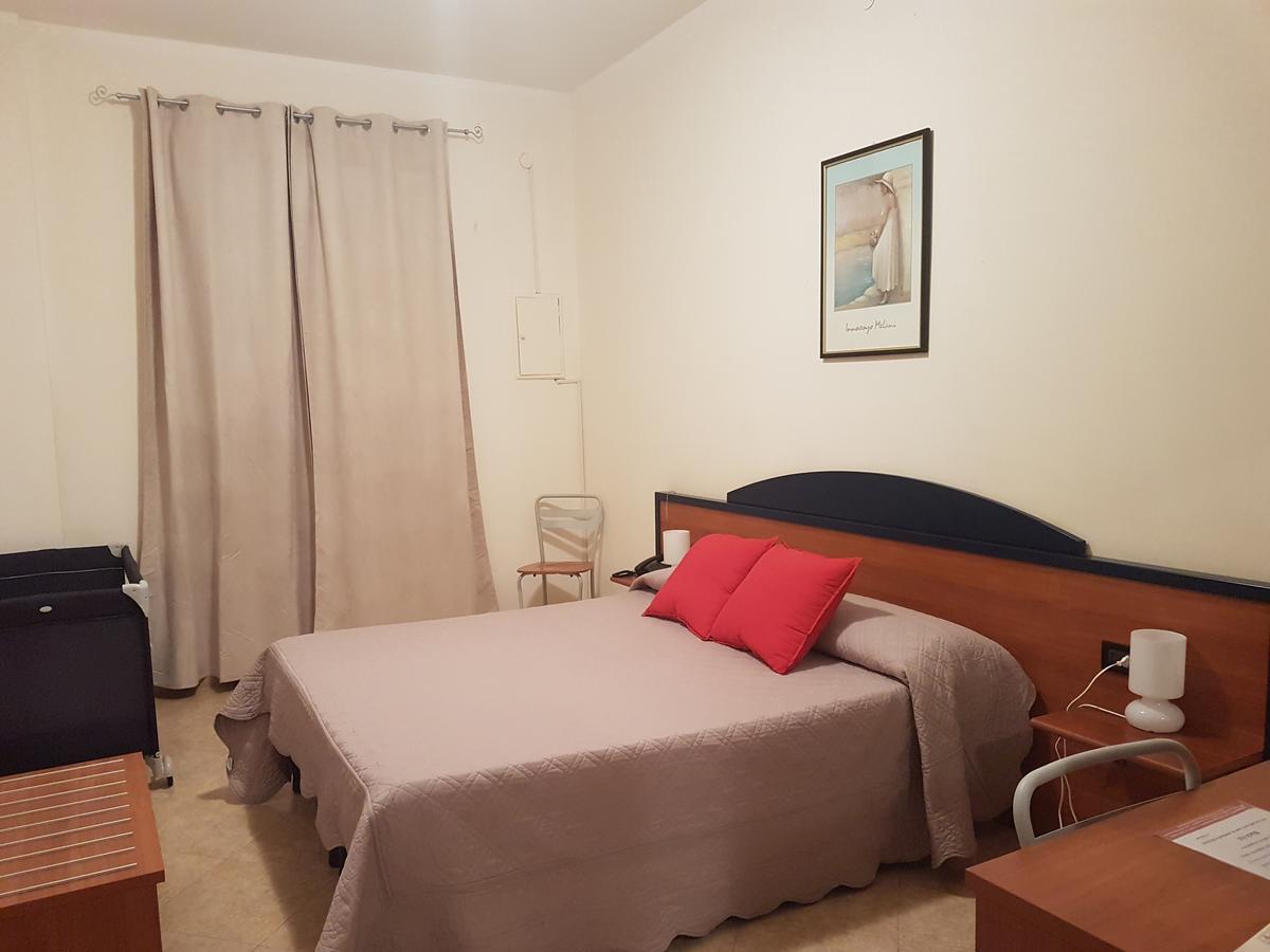 Bed & Parking Apartment Palermo Exterior photo
